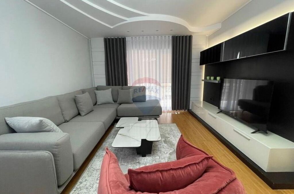 2+1 apartment for rent at the American Embassy ID: 530181090-105