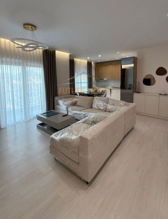 Qera, Apartament 1+1+Post parkimi, Rruga Odhise Paskali, Tiranë.