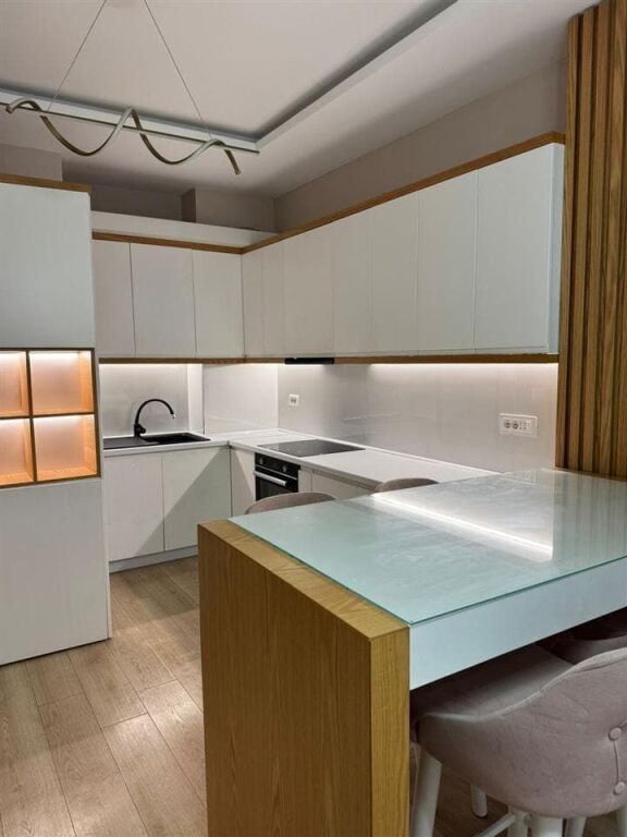 Apartament Me Qera 2+1+2+Post Parkimi prane Cassa Italia (ID B2201410) Tirane