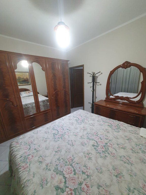 Apartament 2+1+2 Me Qira në Brryl, Tiranë