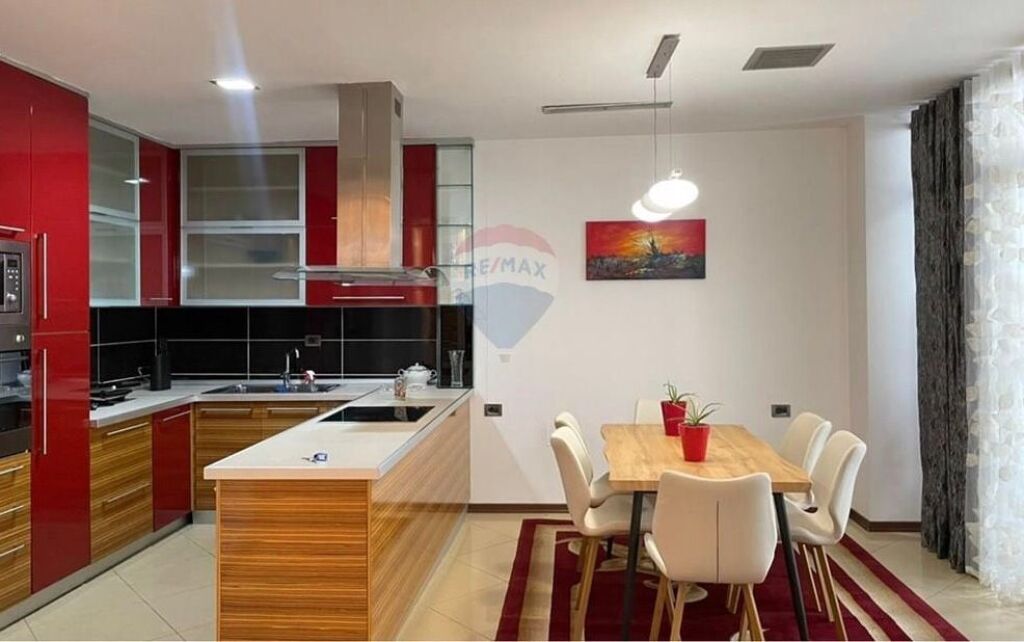 Apartament - Për Qira - Sheshi Willson, Tiranë ID: 530181098-81