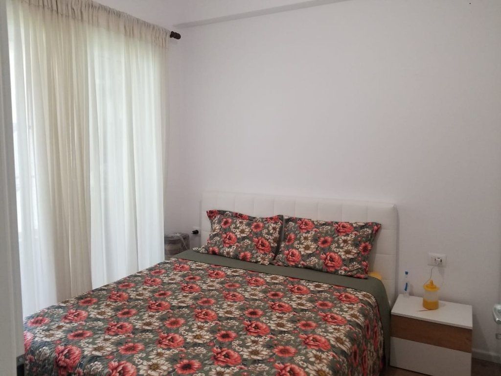 Apartament 1+1 Me Qira në Ali Demi, Tiranë