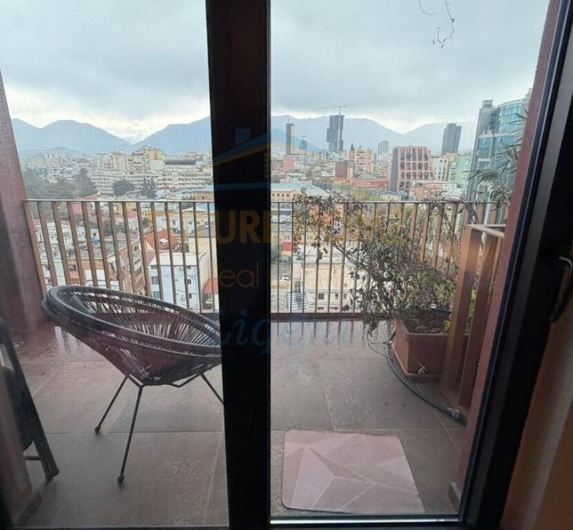 Rent, Apartment 1+1, Garden Building, Tirane.