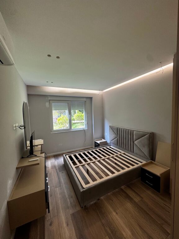 1+1 me qera te Kompleksi FZ