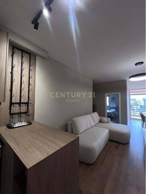 Appartamento 1+1 In Affitto sulla Spiaggia, Durrës