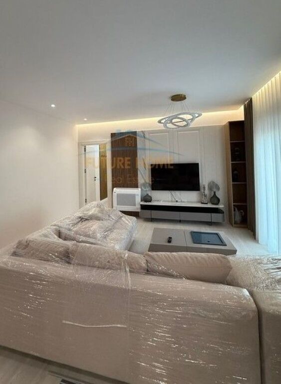 Qera, Apartament 1+1+Post parkimi, Rruga Odhise Paskali, Tiranë.