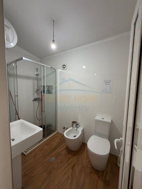 Qera, Apartament për Zyra, Qender, Tiranë.