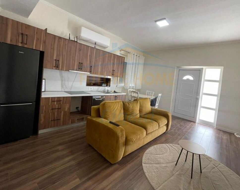 Rent, Apartment 2+1+Parking Space, Zoological Garden, Tirana.