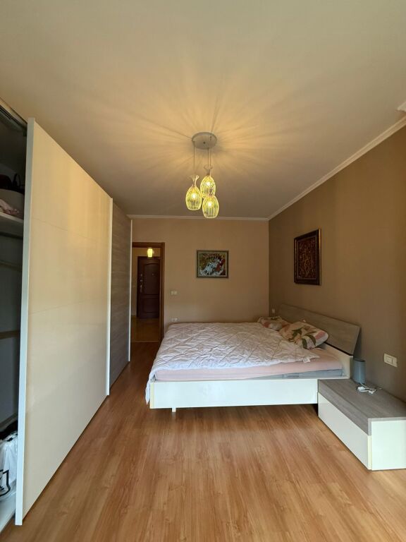 Apartament 1+1 per qera tek Liceu