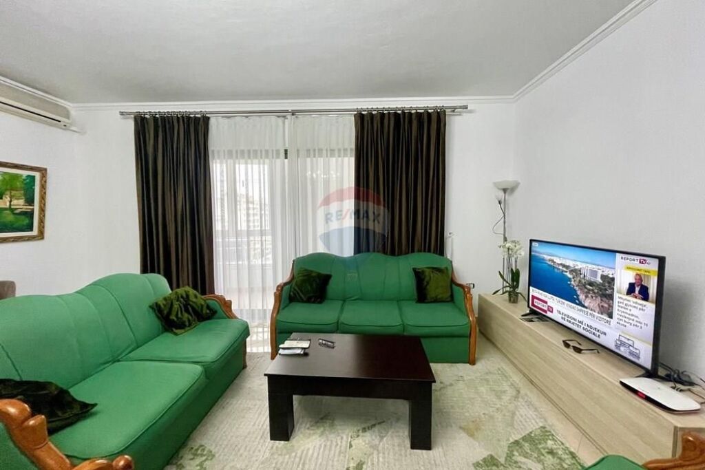 Apartament 1+1 me qera Bulevardi Deshmoret e Kombit