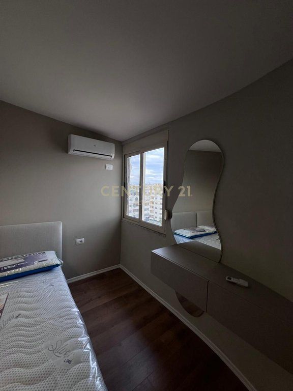 Appartamento 1+1 In Affitto sulla Spiaggia, Durrës