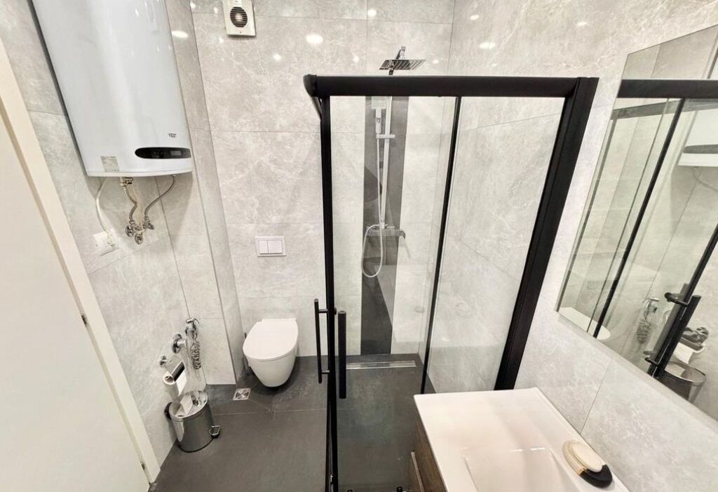 APARTAMENT 1+1 ME QERA, STADIUMI DINAMO!