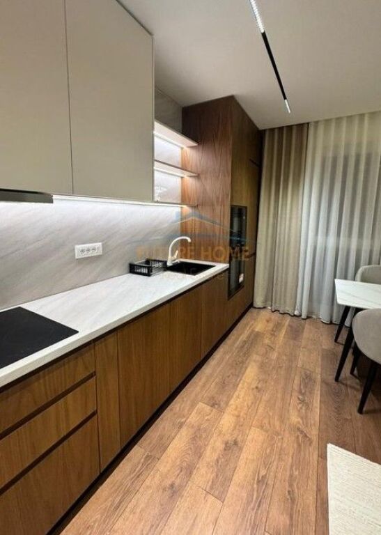 Rent, Apartment 2+1, Xhamllik, Tirana.