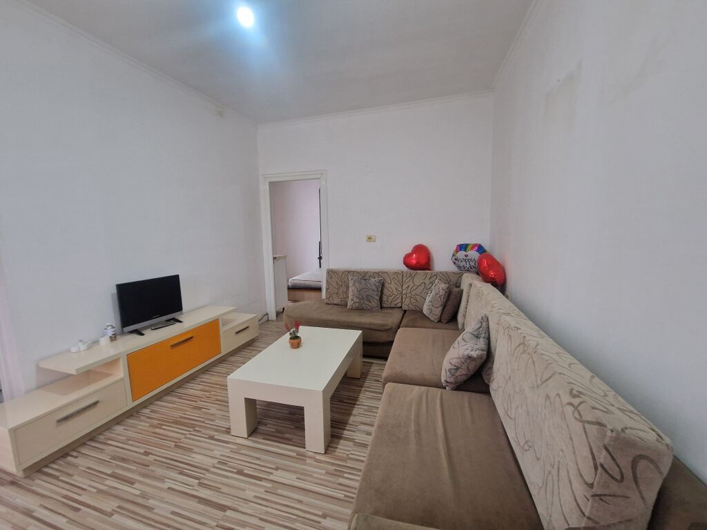 Apartament 1+1 ne Kate vile tek ish Dogana