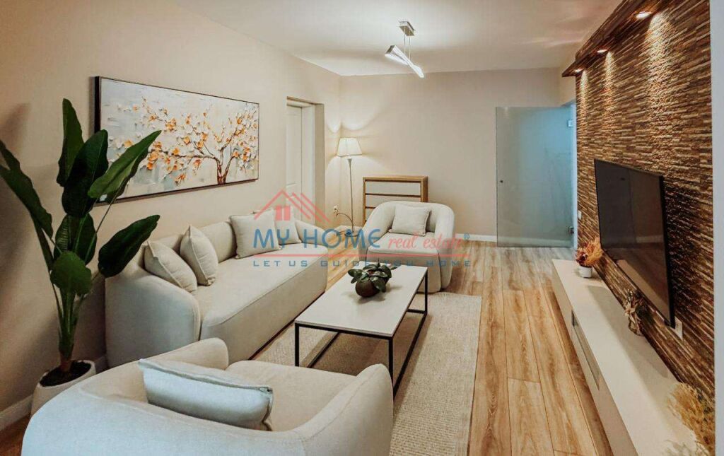 Apartament 2+1 me Qira te Myslym Shyri Tirane