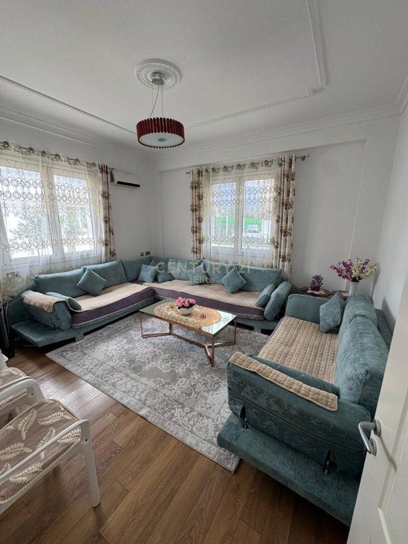 Villa su 2 Piani in Vendita a Farkë, vicino al Lago – Zona Elite 630.000 € Sup. Totale  324m2