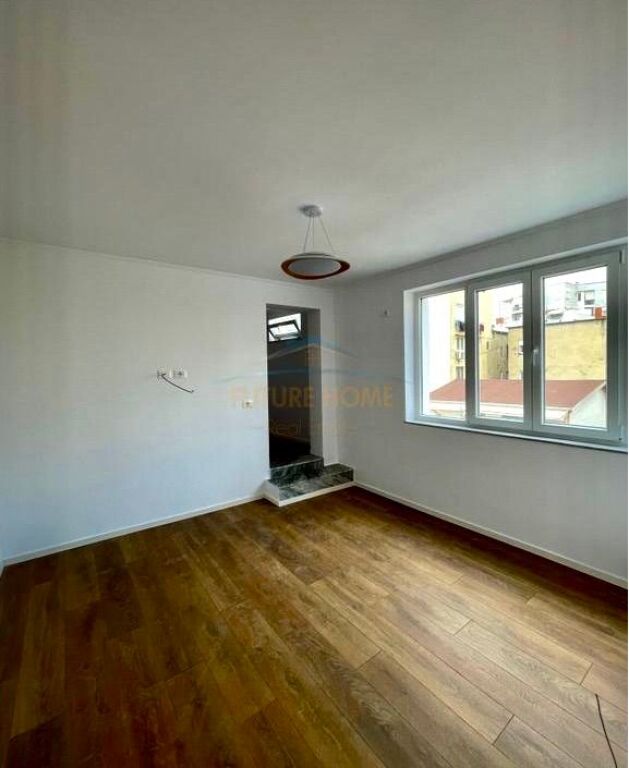 ✨ I Saporestauruar te Tregu Elektrik – 1+1 me Garderobë në Shitje! 🏠