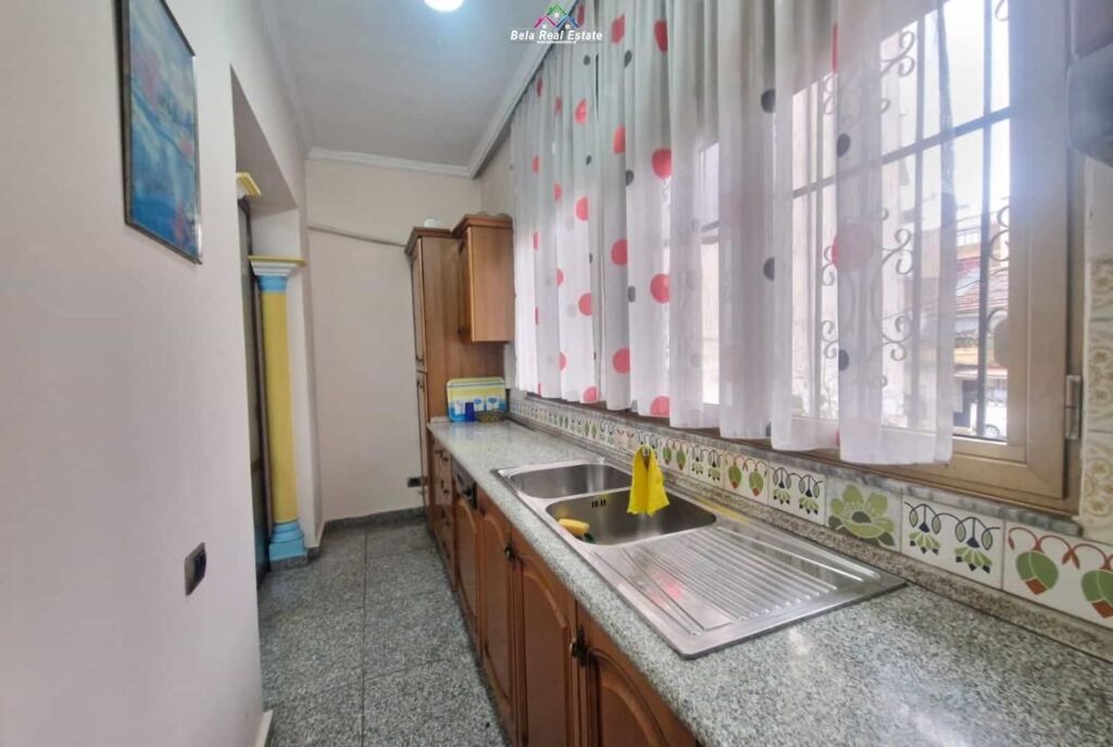 Appartamento In Affitto 2+1+2 A 21 Dhjetori (ID B221412) Tirana