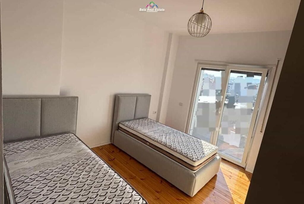 Apartament Me Qera 2+1 Ne Xhamllik ( ID B2201742) Tirane