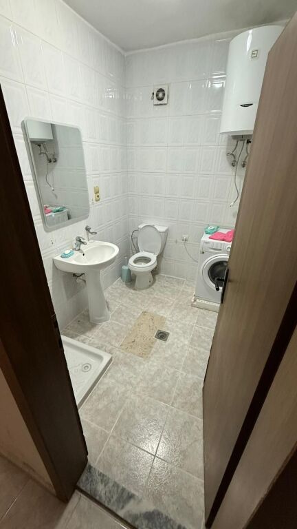 🏢Don Bosko,prane Alb Market jepet me qera apartament 2+1,i mobiluar.500Euro