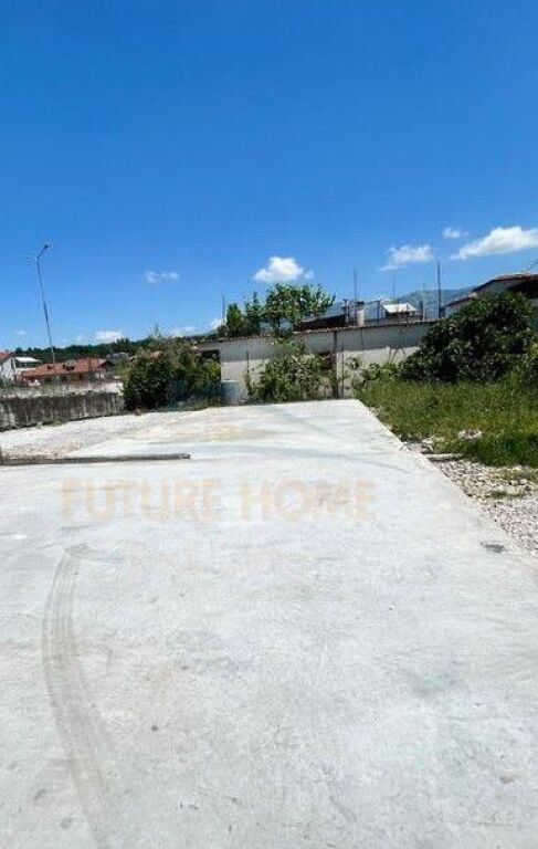 For Rent, Business Property, On Main Road, Saukut Roundabout.