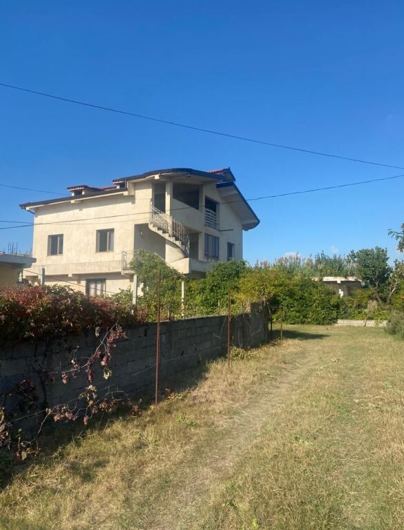 Villa in Vendita nella zona della Spiaggia, Durazzo