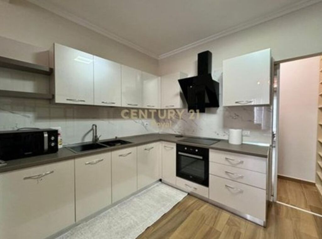 Jepet me qera 2+1 – komfort dhe vendndodhje e favorshme