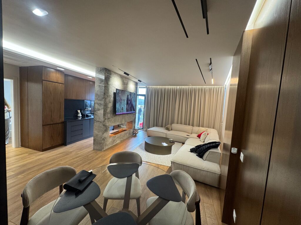 Jepet apartament 2+1+1+🅿️