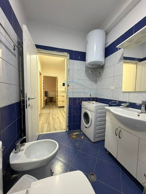 For sale, Apartment 1+1, Unaza e Re