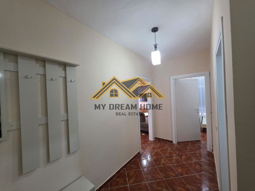 Appartamento 1+1 in Vendita a Shkëmbin e Kavajës, Durrës