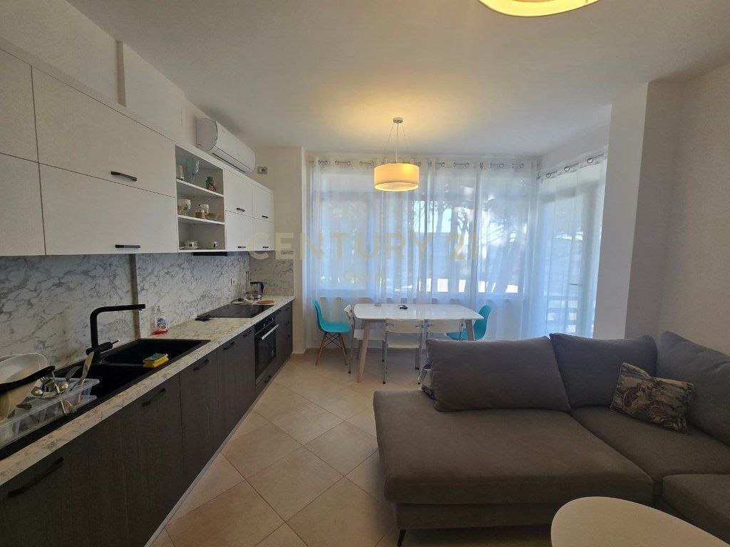 VENDESI APPARTAMENTO 2+1 AL COMPLESSO LURA 2, GOLFO DI LALZIO! 205.000 € Sup. Totale 82m2