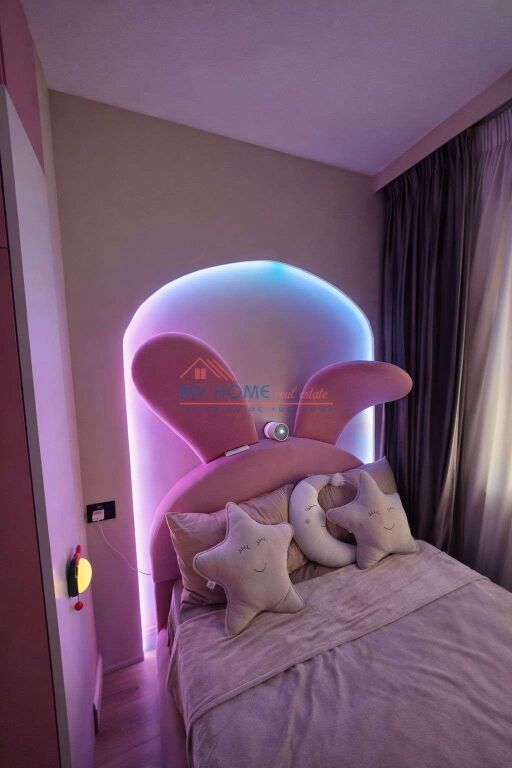 Apartament 2+1 ne shitje Komuna e Parisit ne Tirane