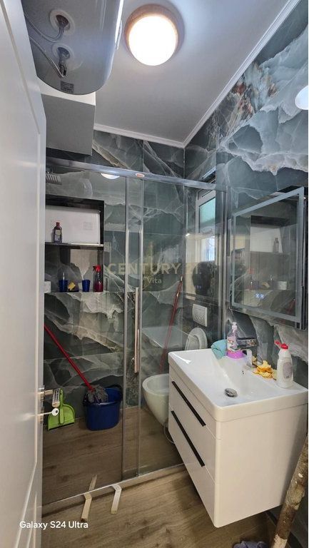 Apartament 2+1 me Qira pranë Muzeumit, Durres !