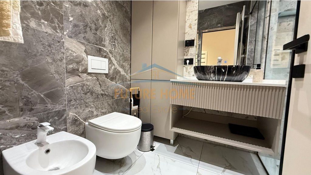 Qera, Apartament Luksoz 2+1+2, Liqeni i Thatë, Tiranë.