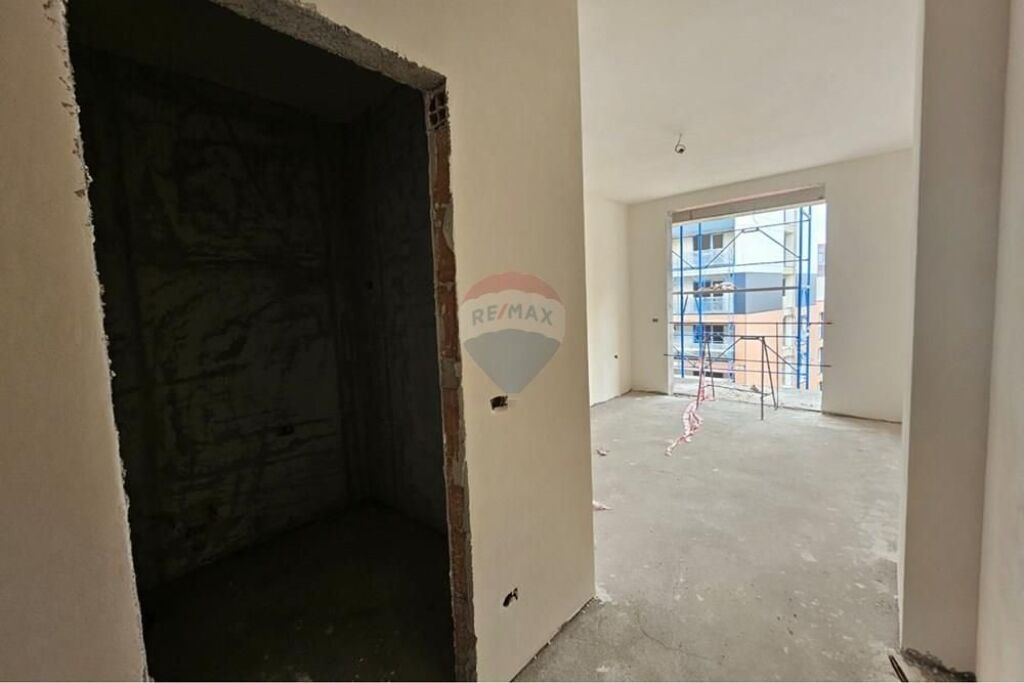 Appartamento - In Vendita - Via Jordan Misja, Tirana