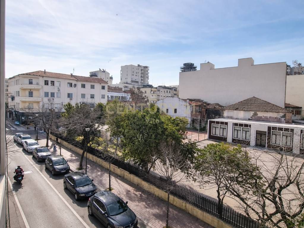 Office Space in the Center of Durrës !