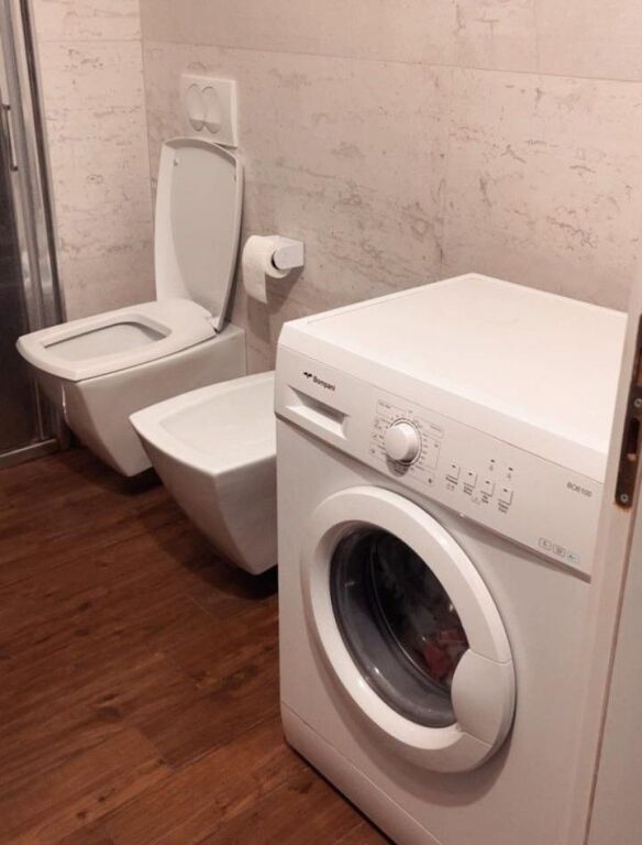 Affittasi Appartamento 2+1 – Astir !