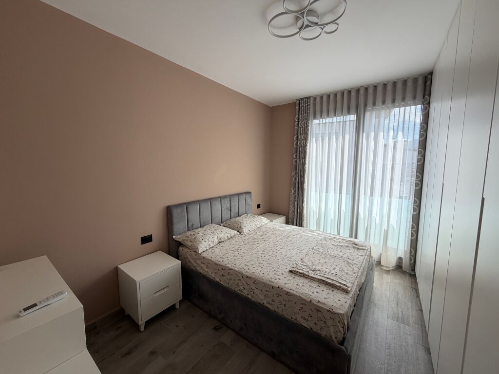 Qera Apartament 1+1 , Teg