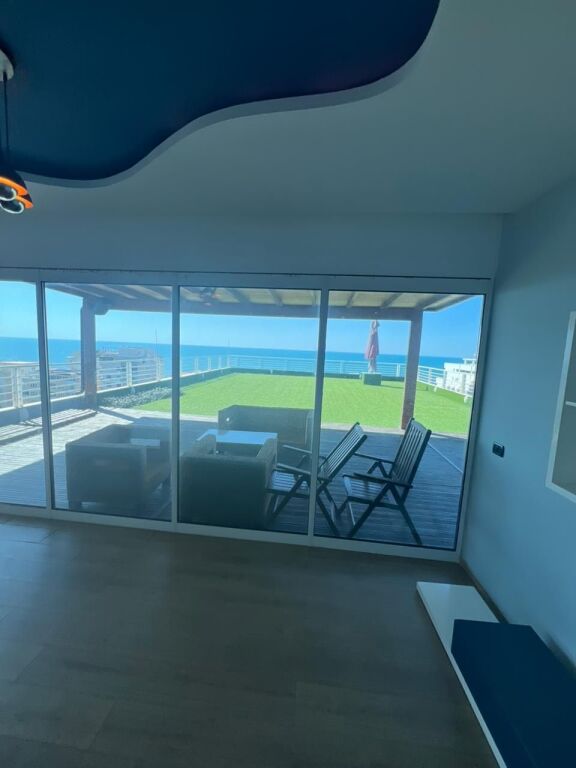 Opportunity/ Penthouse for Sale, Kavaja Rock