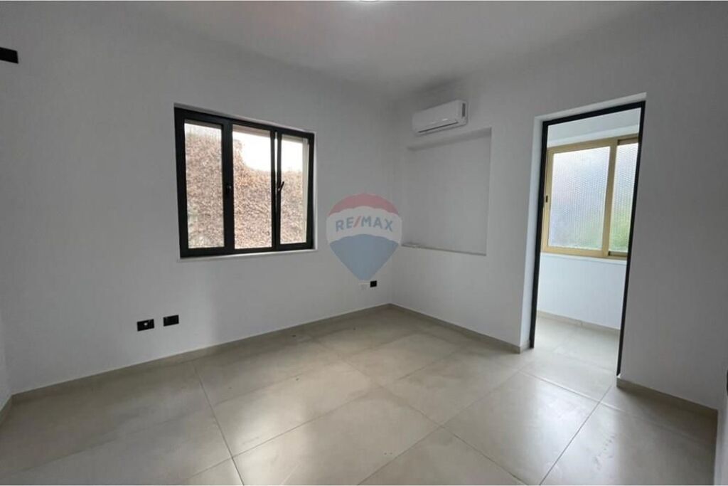 Office - For Rent - Blloku, Tirana