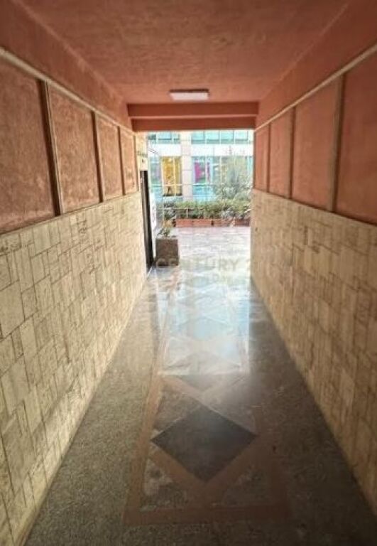 Comfortable office for rent