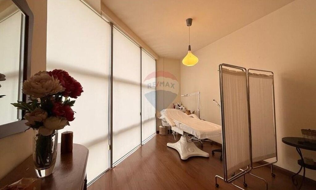 Ambjent per qira - Ish Ekspozita ID: 530261084-48