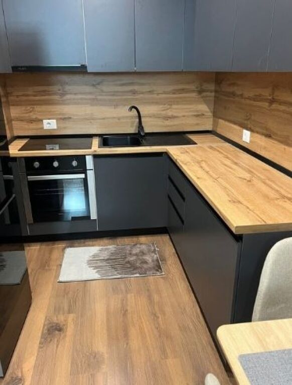 Apartment 2+1 for rent– with veranda and strategic location