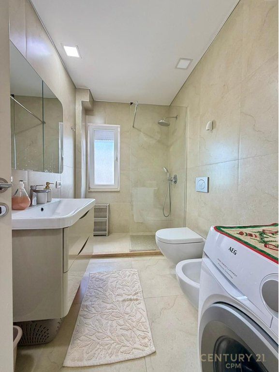 JEPET ME QIRA APARTAMENT 2+1 NE XHAMLLIK TEK PROFARMA