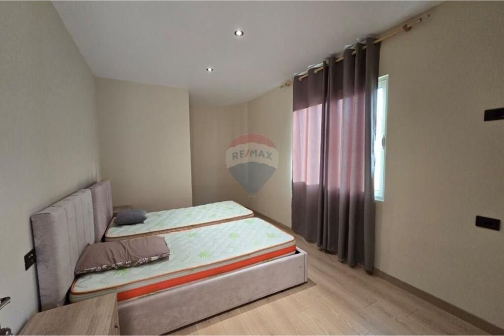 Apartament - Për Qira - Vilat Gjermane, Tiranë