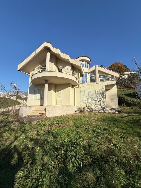 VILE 2-KATSHE NE SHITJE VENDOSUR NE ZONEN E SHKOZES!