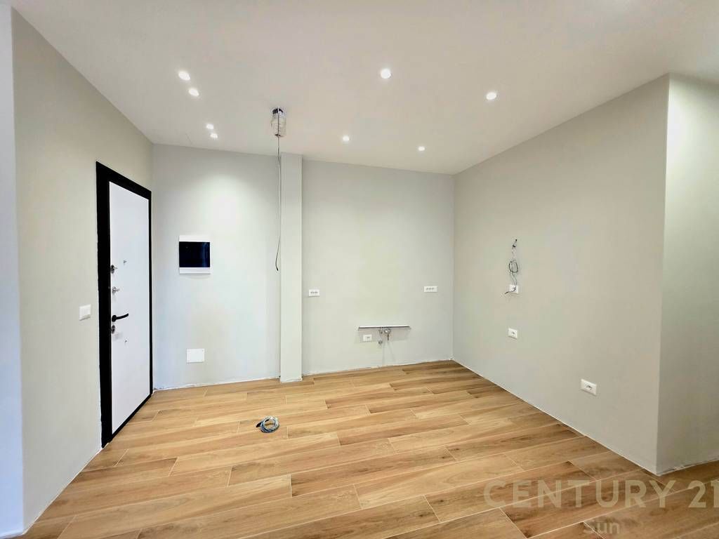 2+1 APARTMENT FOR SALE NEAR THE PARIS MUNICIPALITY