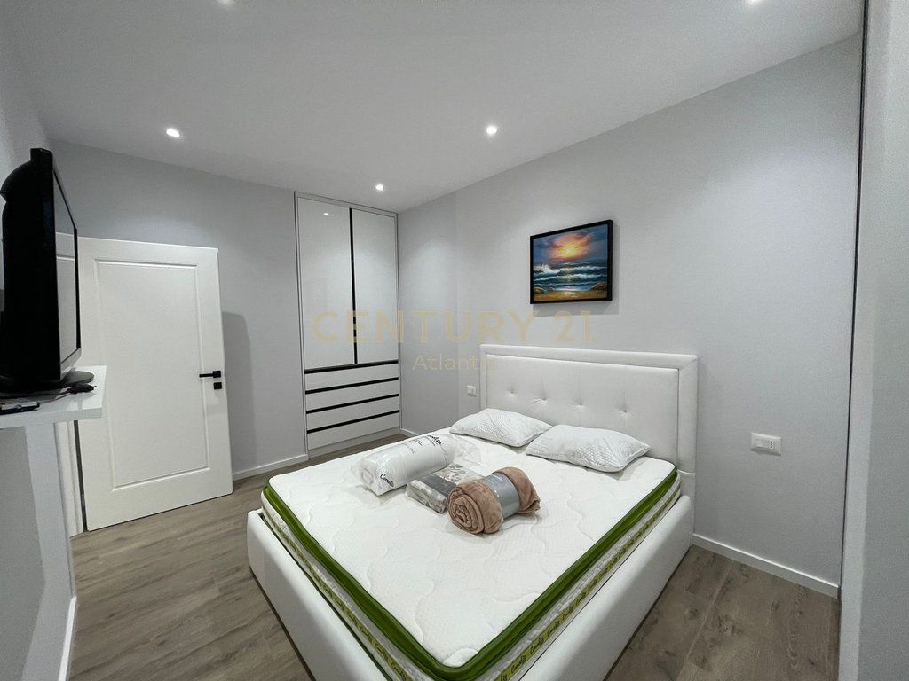 SHITET APARTAMENT 1+1 NE PLAZH HEKURUDHA, DURRES!