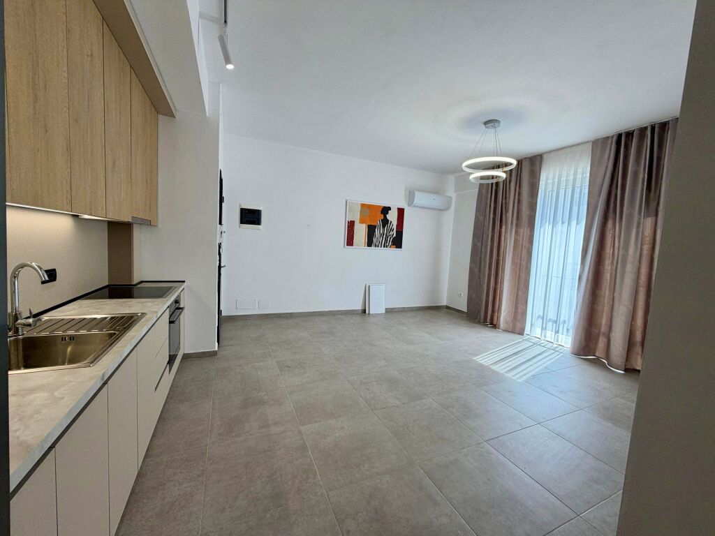 📣 QERA Apartament 2+1 📍 Rruga "5-Maji" ✨