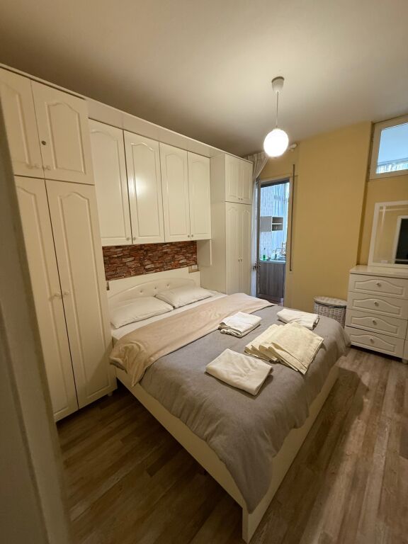 Apartment 1+1 for rent in the center at Selvia only for Airbnb 530 euros net /580 gross